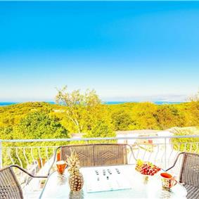 5 bedroom villa with pool & seaview, Perithia, sleeps 10